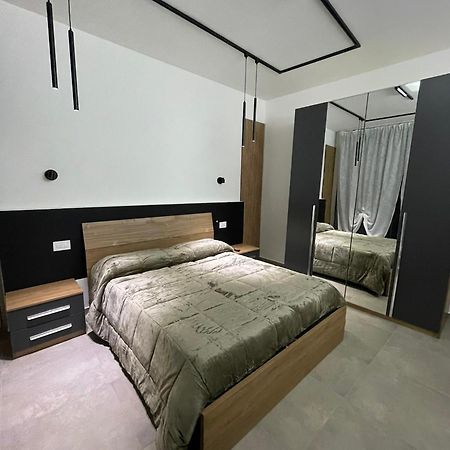 Bergamo Downtown Bed & Breakfast ภายนอก รูปภาพ