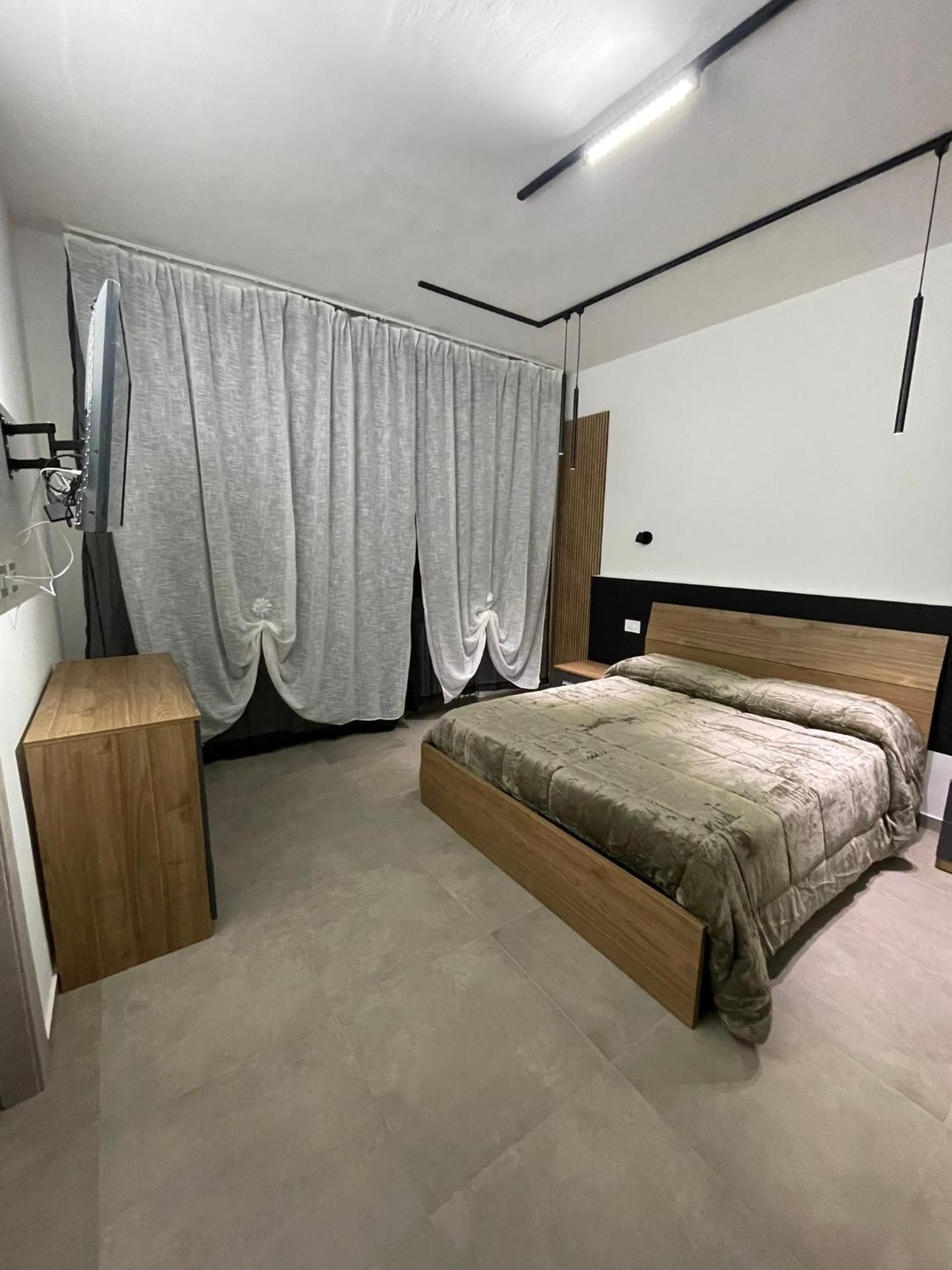 Bergamo Downtown Bed & Breakfast ภายนอก รูปภาพ